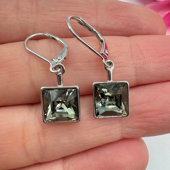 Touchstone Crystal By Swarovski Smokey Silver Tone Leverback Earrings Sparkly - Picture 2 of 14